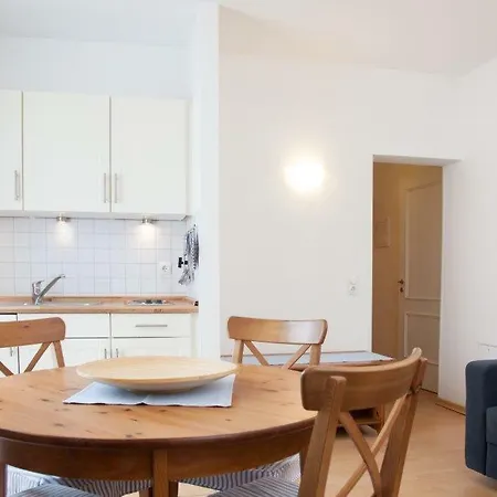 Apartment Parkvilla Mathilde *